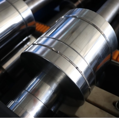 أداء Snap Lock Standing Seam Roofing Panel Rolling Forming Machine (آلة تشكيل اللوحات المتدحرجة للأسقف)