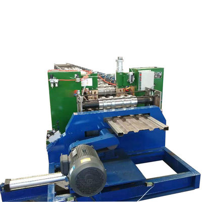 آلة تشكيل للوحات الصناعية للشاحنات